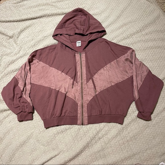 WOMEN'S PINK VICTORIA'S SECRET CROPPED ZIP UP JACKET - Picture 1 of 4
